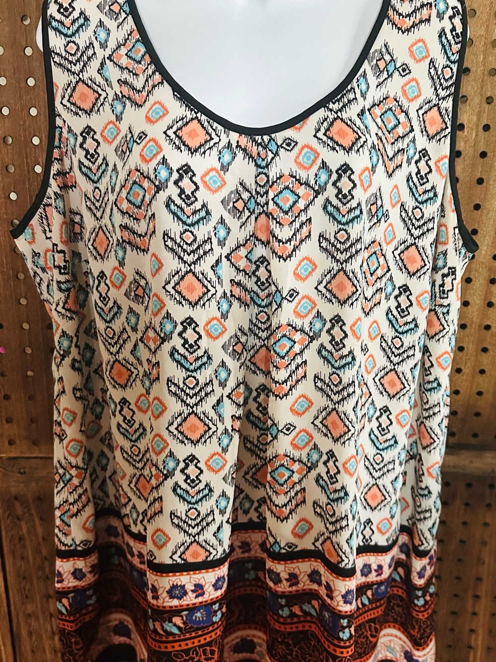 Daniel Rainn Cream Tank Top with Coral & Teal Aztec Print Size 2X